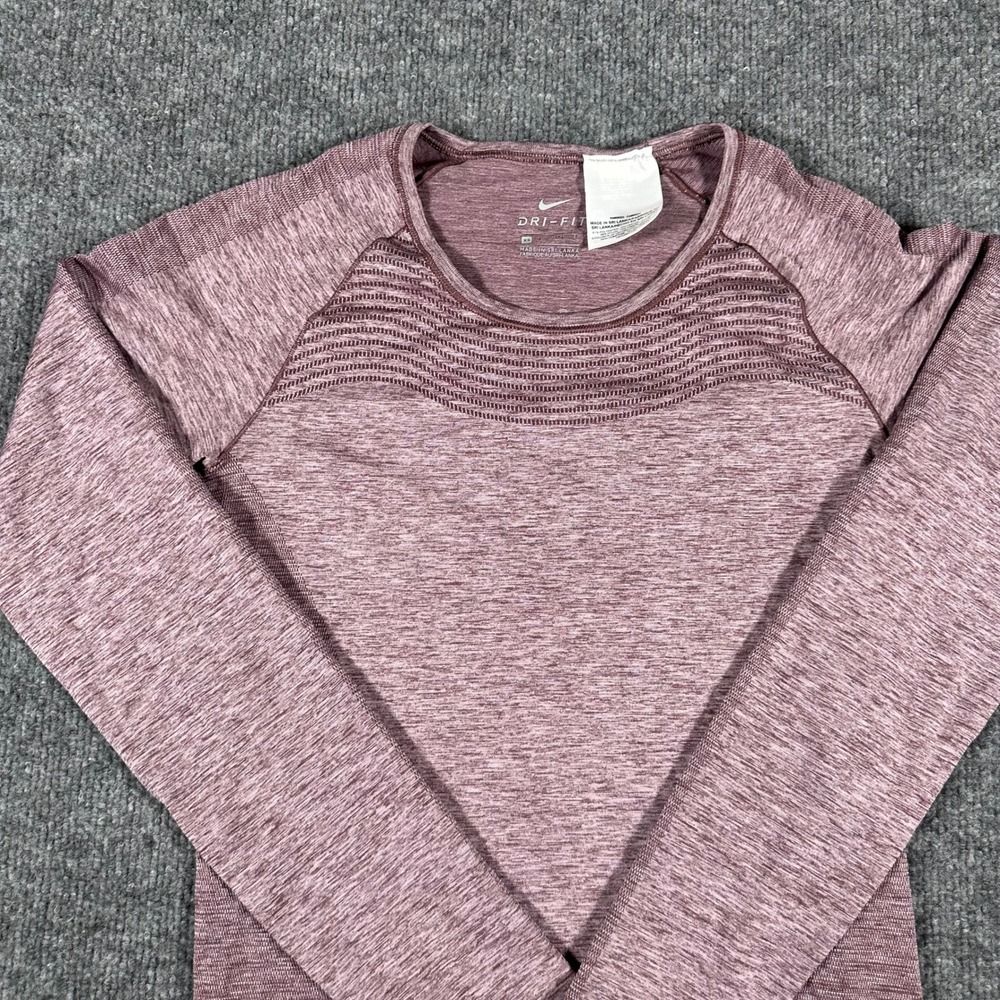 Nike Training Top Womens Size XS Purple Dri-Fit Long Sleeve Mesh Thumbhole Slim